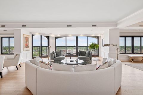 1201 Yale Place 2102 Minneapolis MN 55403