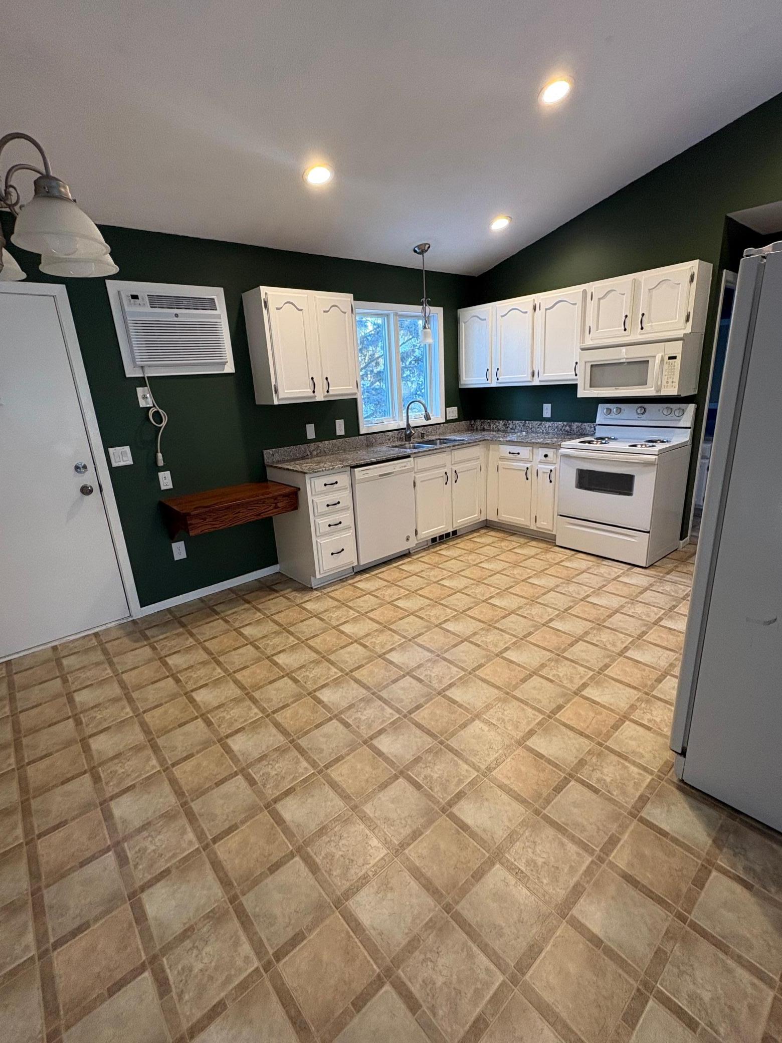 3268 Edgerton Street