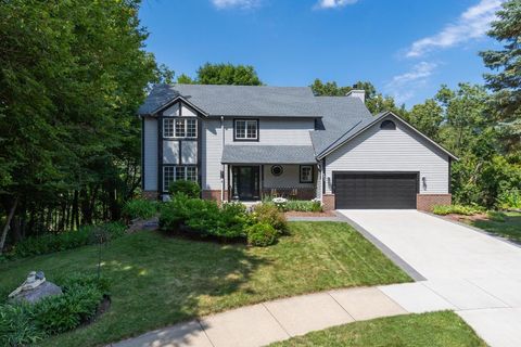 8855 Sylvan Ridge Eden Prairie MN 55347