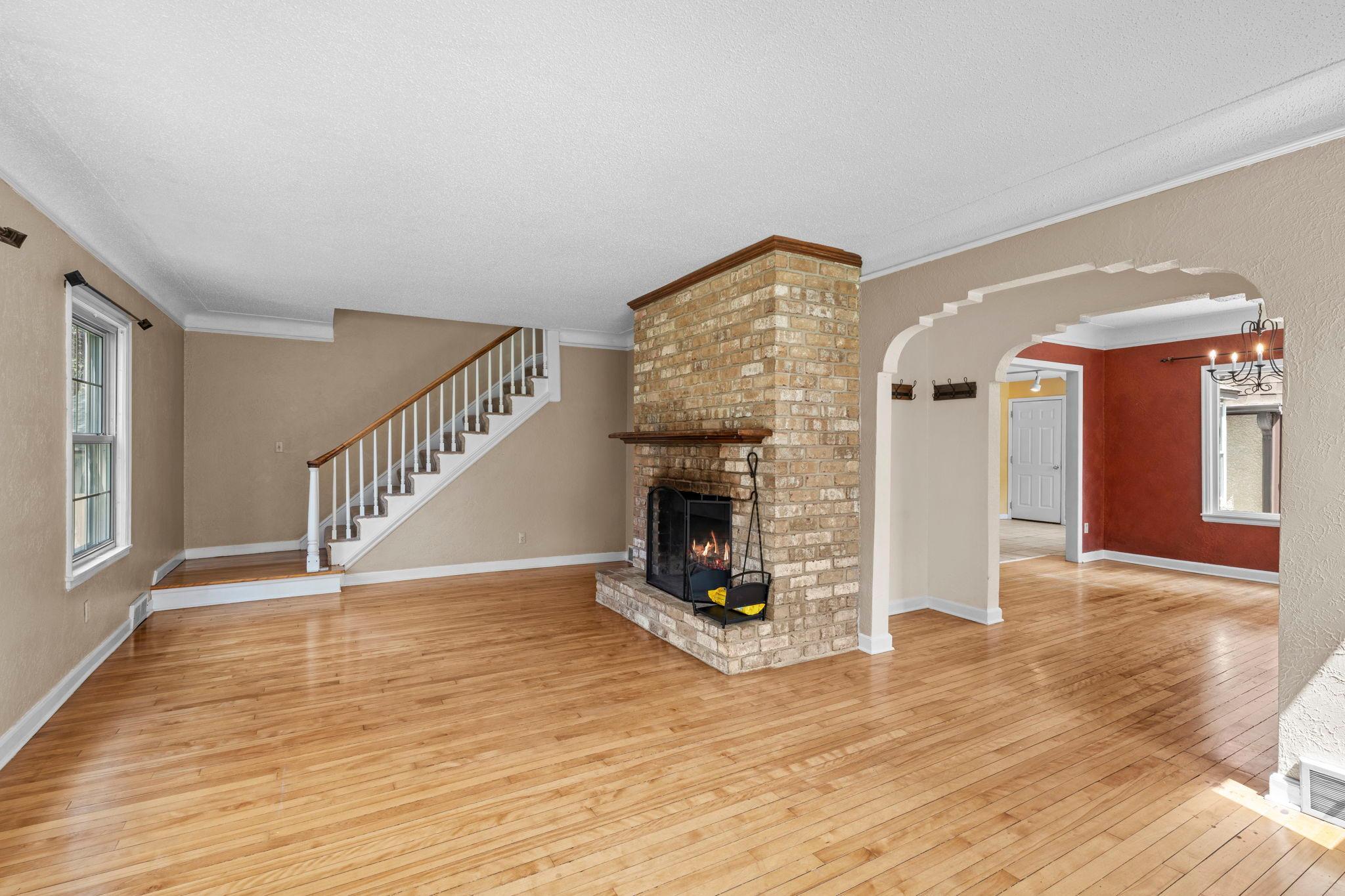 613 Labore Road