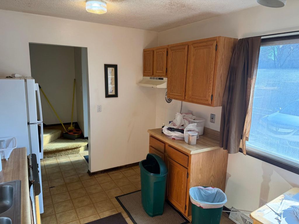 Photo of 409 Dorland Place, Maplewood, MN 55119 (MLS # 7056859)