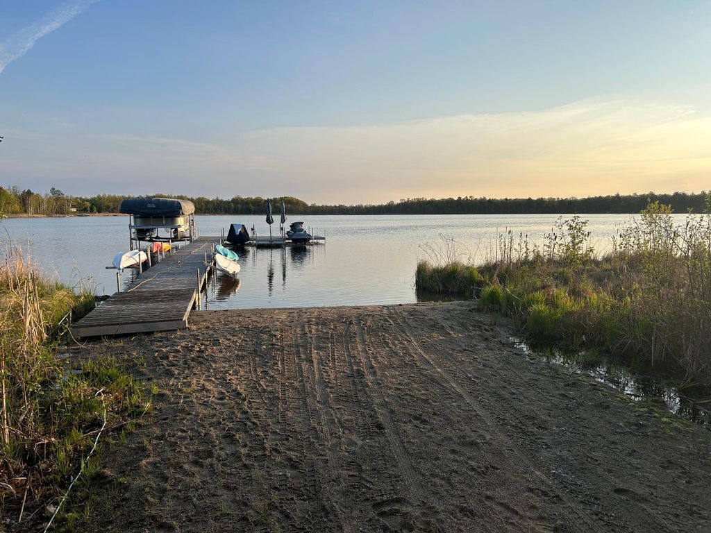 Photo of 12324 Sorenson Lake Road, Merrifield, MN 56465 (MLS # 6813609)