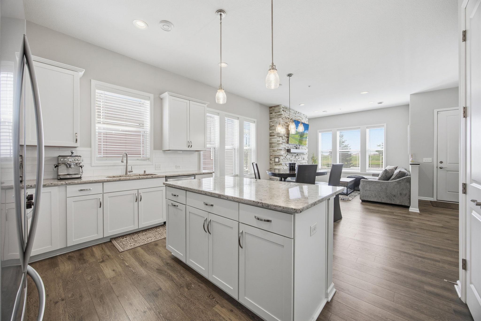 8164 Arrowwood Lane N - Photo 4
