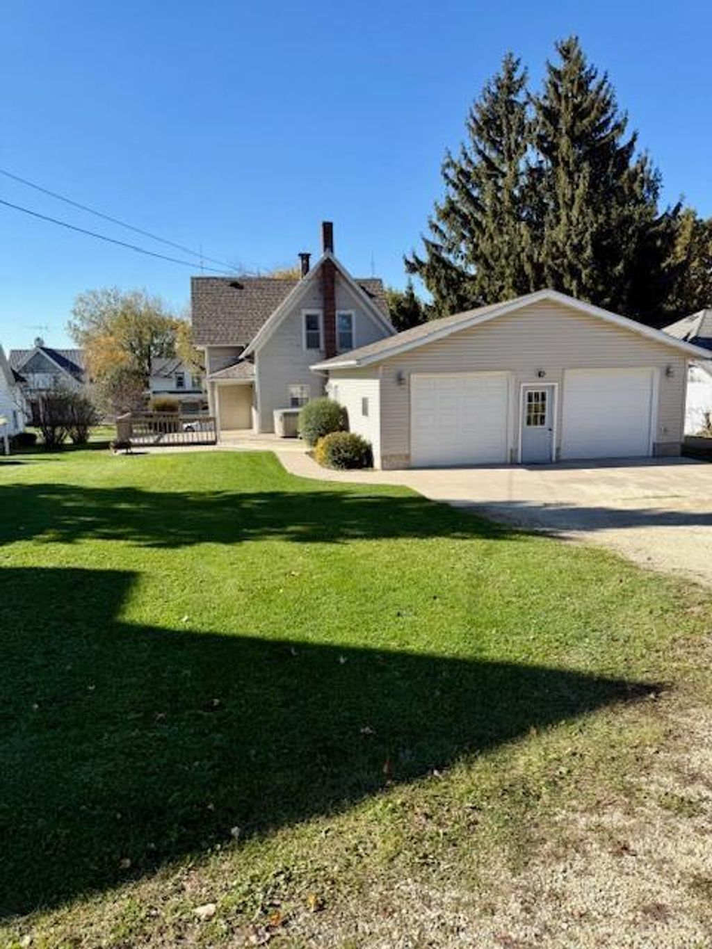 Photo of 109 1st Avenue SE, Spring Grove, MN 55974 (MLS # 6809902)