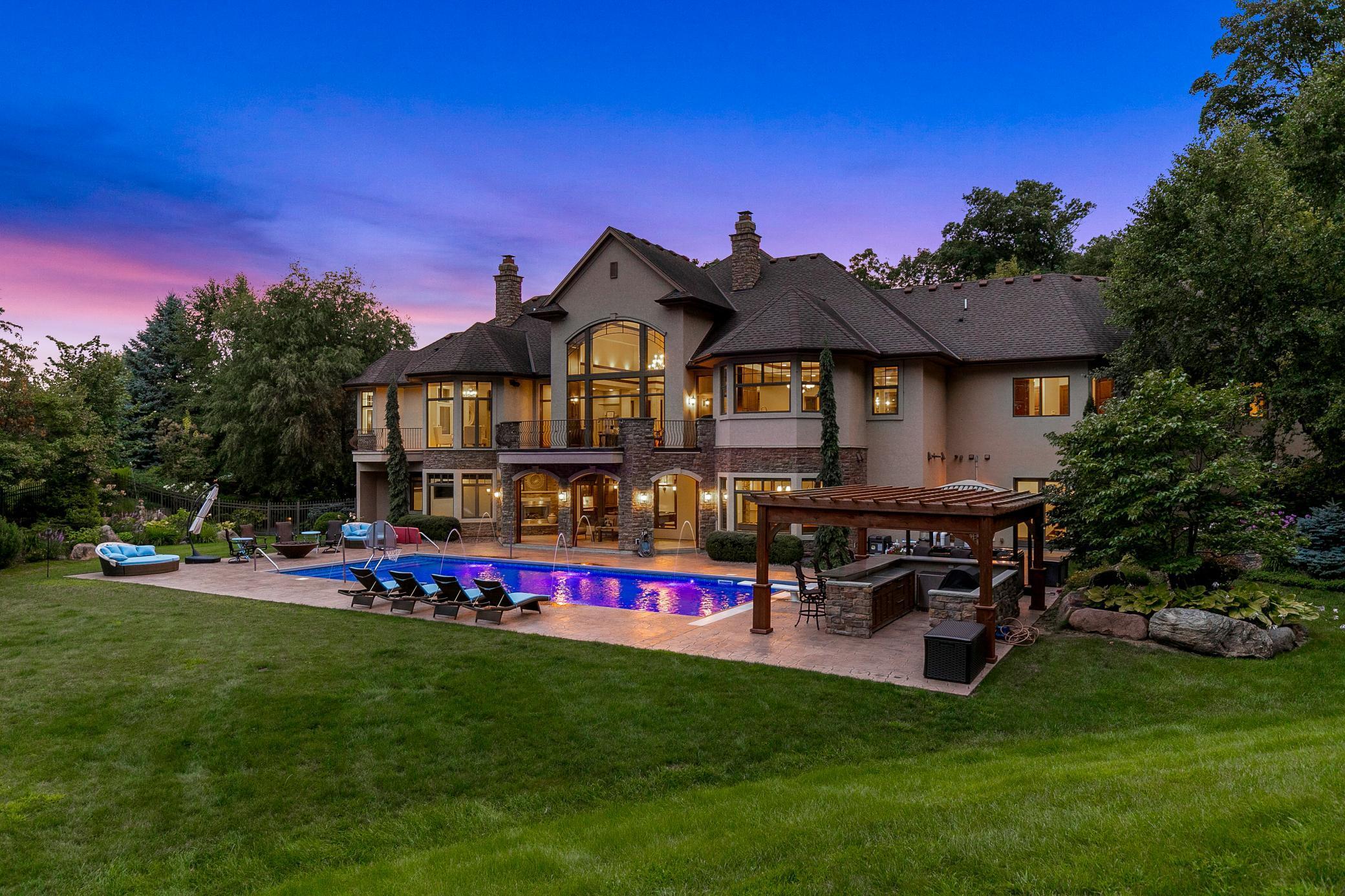 2680 Shadywood Road