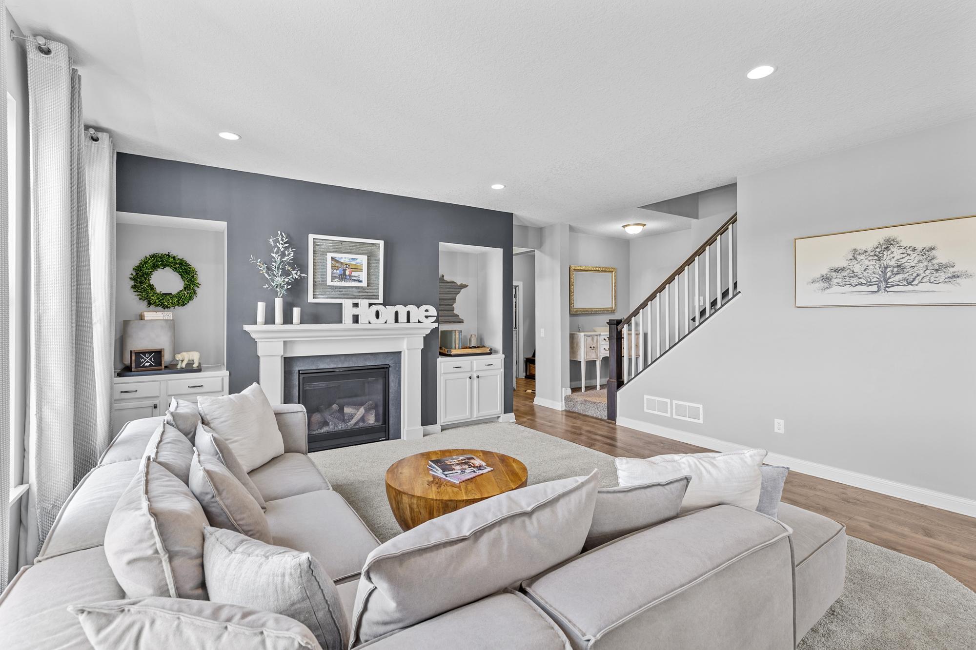 4976 143rd Court N