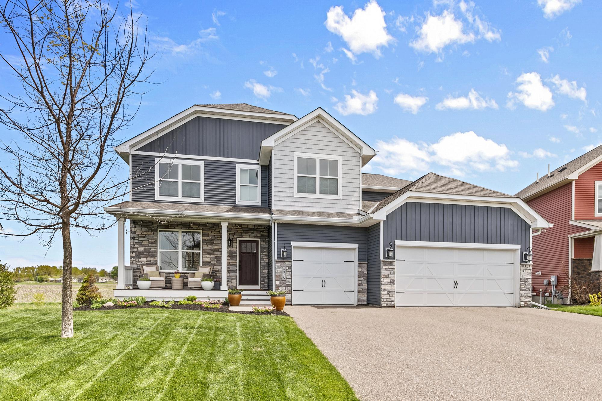 4976 143rd Court N
