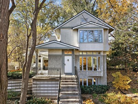 555 Montcalm Place Saint Paul MN 55116