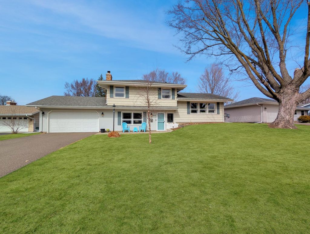 Photo of 8500 34th Avenue N, New Hope, MN 55427 (MLS # 7043469)