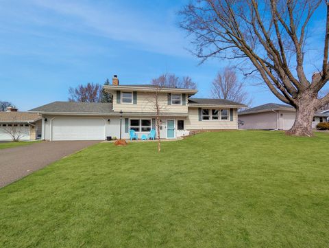 8500 34th Avenue N New Hope MN 55427