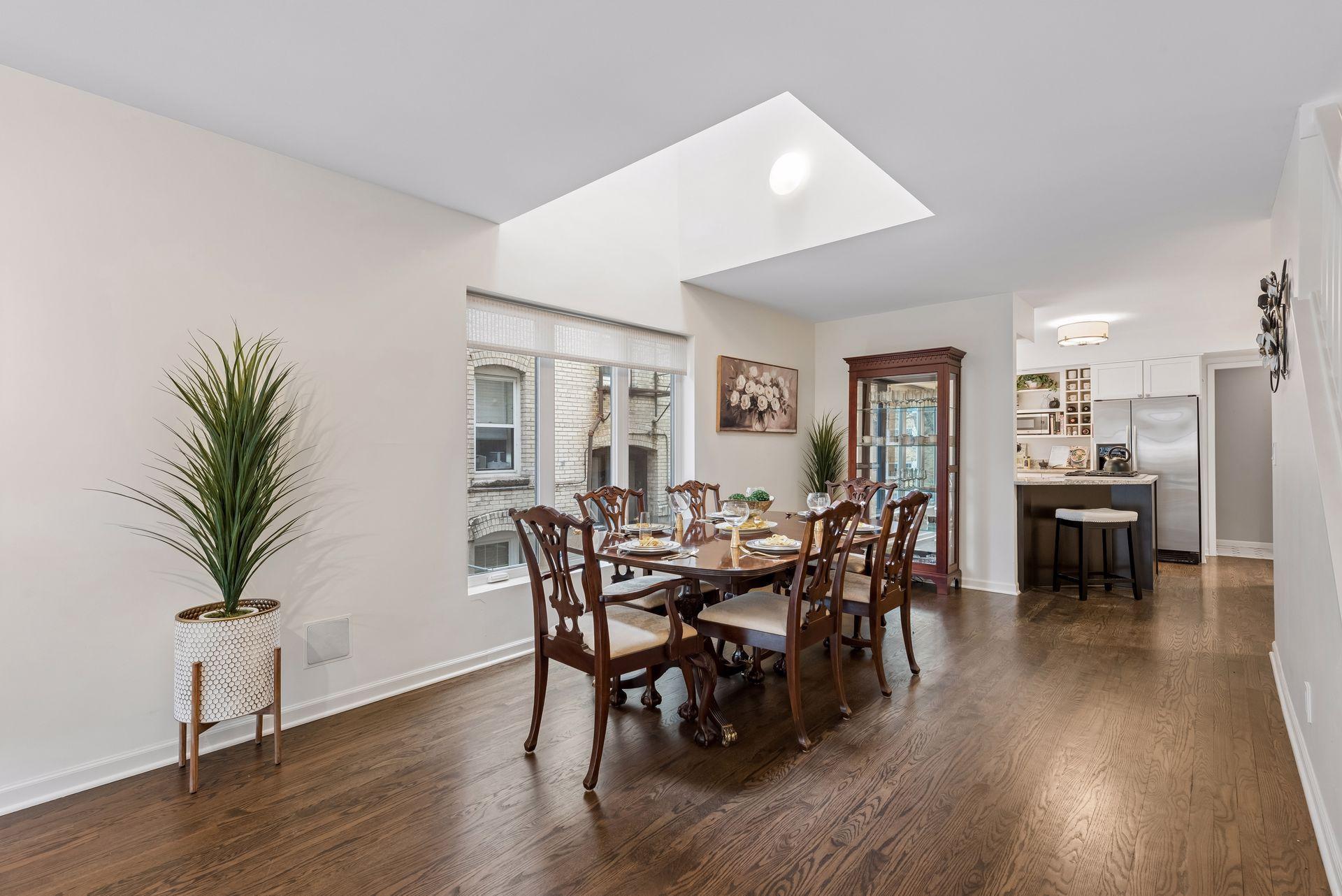 2726 Humboldt Avenue S A