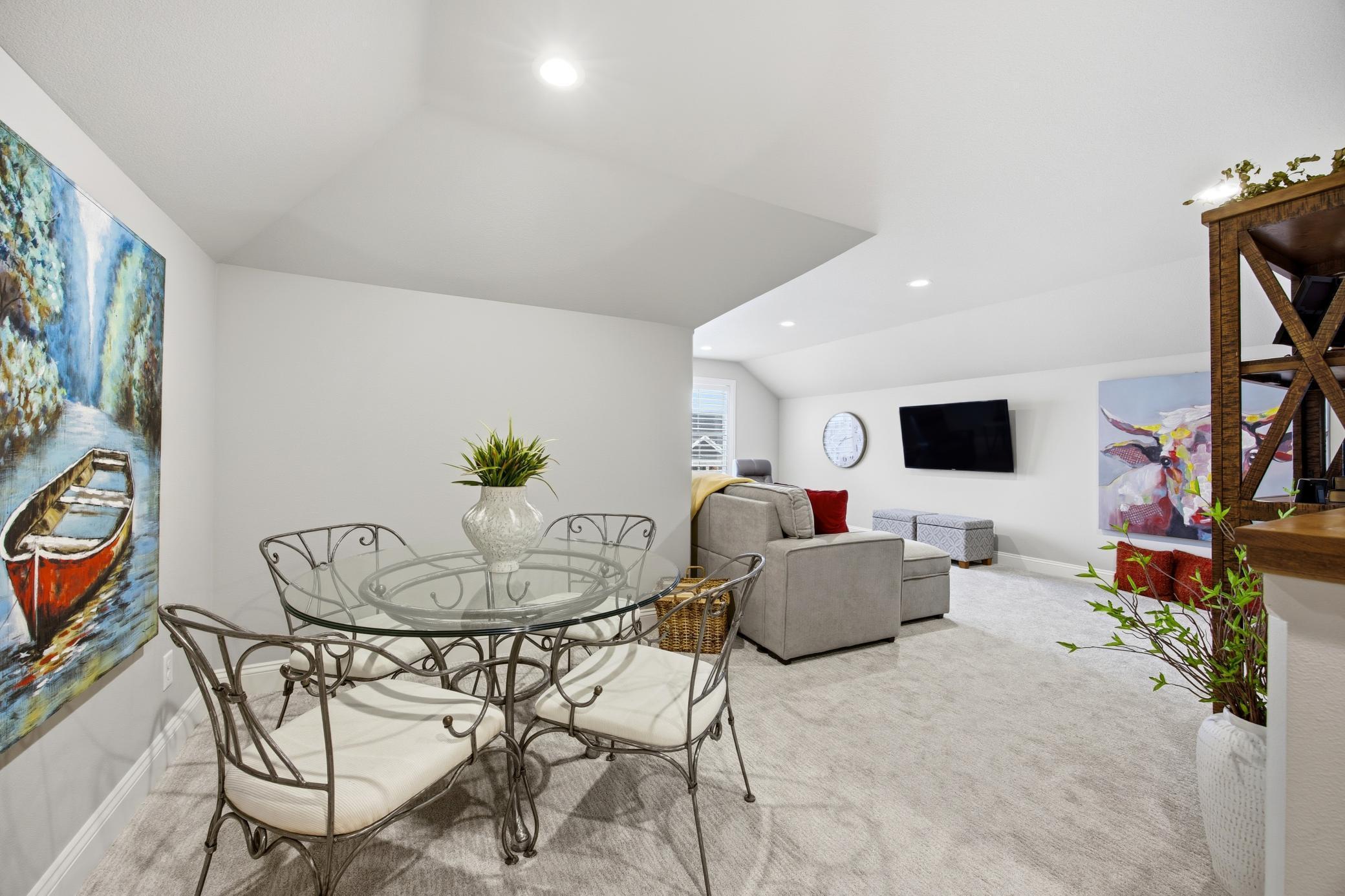 West Fargo, North Dakota 58078, United States, 4 Bedrooms Bedrooms, ,2 BathroomsBathrooms,Residential,Active,257217