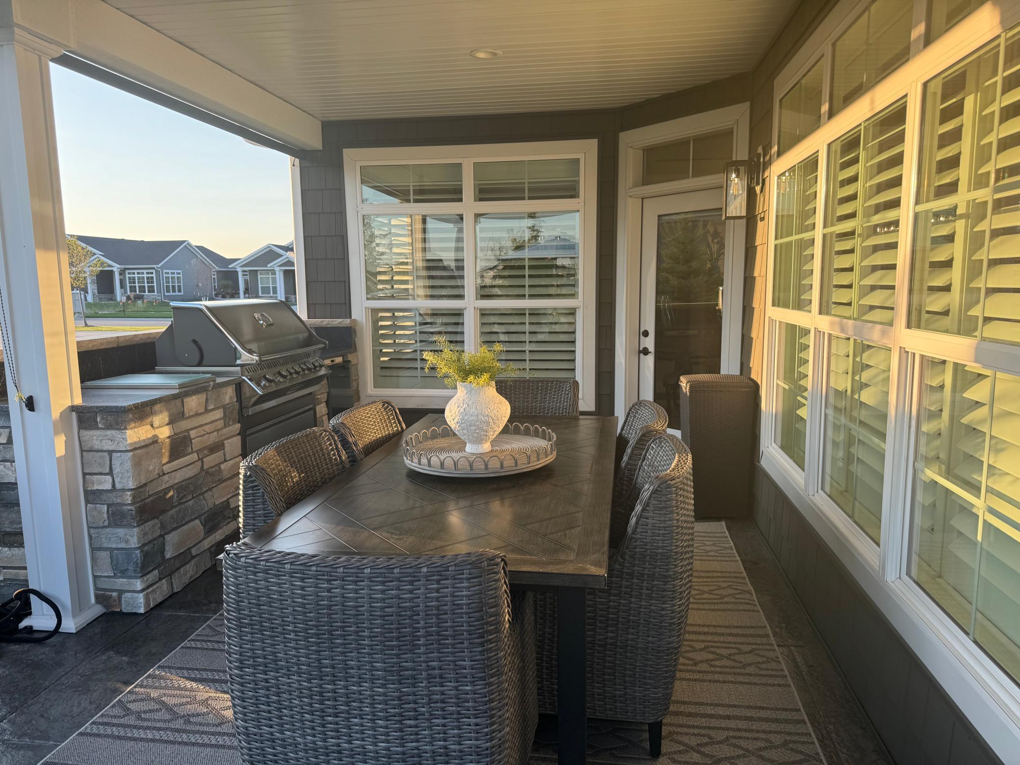 West Fargo, North Dakota 58078, United States, 4 Bedrooms Bedrooms, ,2 BathroomsBathrooms,Residential,Active,257217