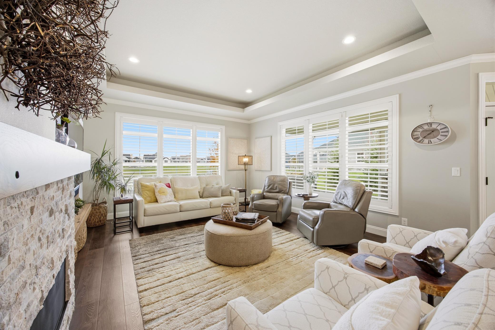 West Fargo, North Dakota 58078, United States, 4 Bedrooms Bedrooms, ,2 BathroomsBathrooms,Residential,Active,257217