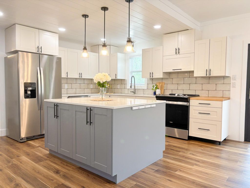Photo of 502 Robert Street N, Clarissa, MN 56440 (MLS # 7087345)