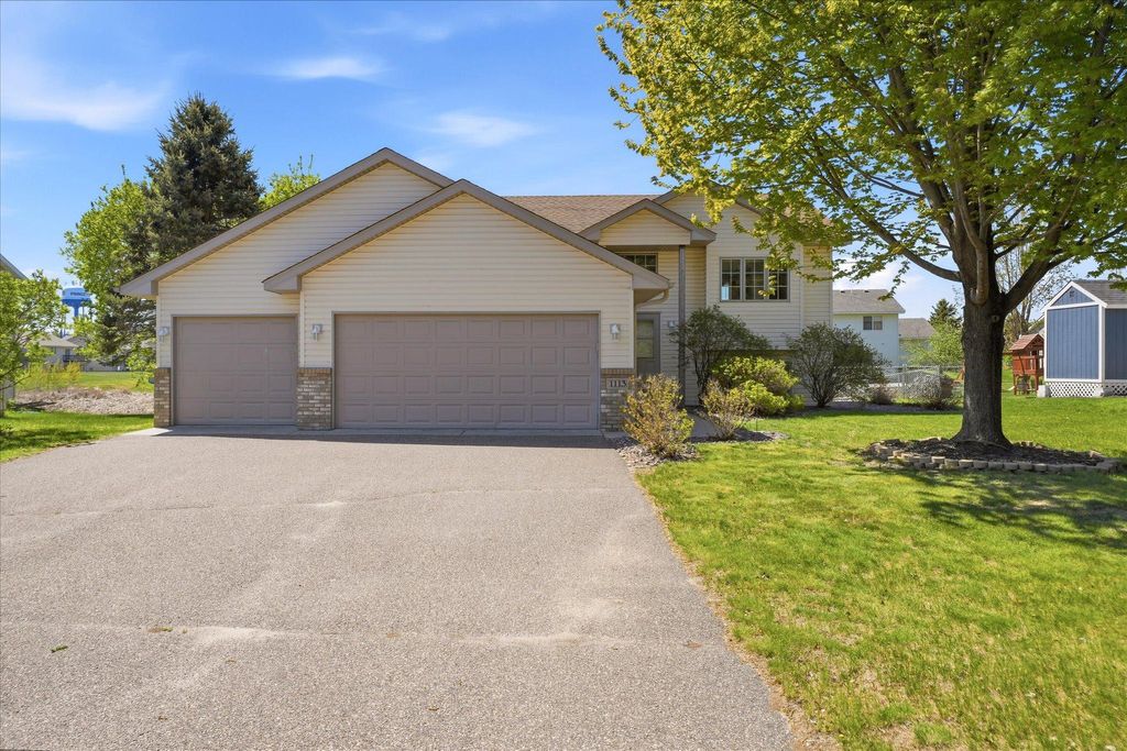 Photo of 1113 S 2nd Street, Princeton, MN 55371 (MLS # 7065968)