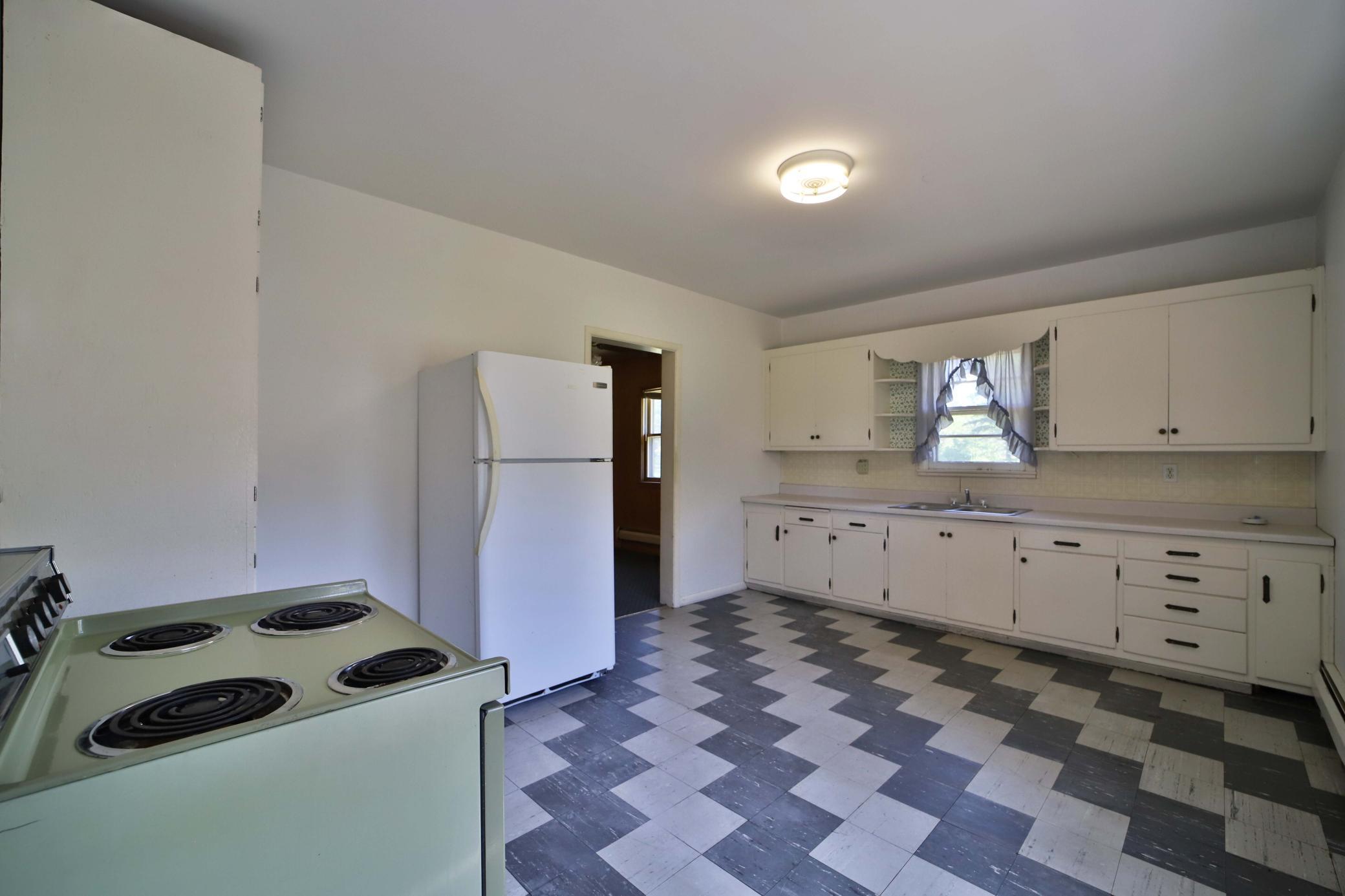 307 Long Prairie Road SW