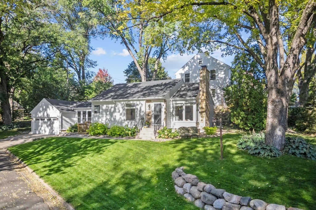 Photo of 4130 Raleigh Ave Avenue, Saint Louis Park, MN 55416 (MLS # 7026100)