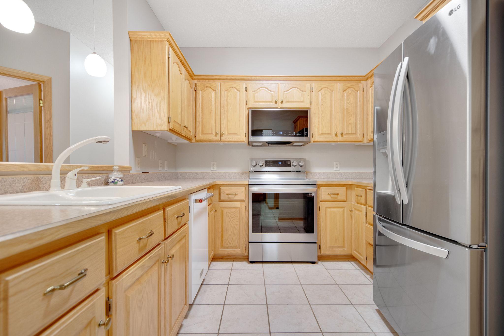 5200 Pathways Avenue 105