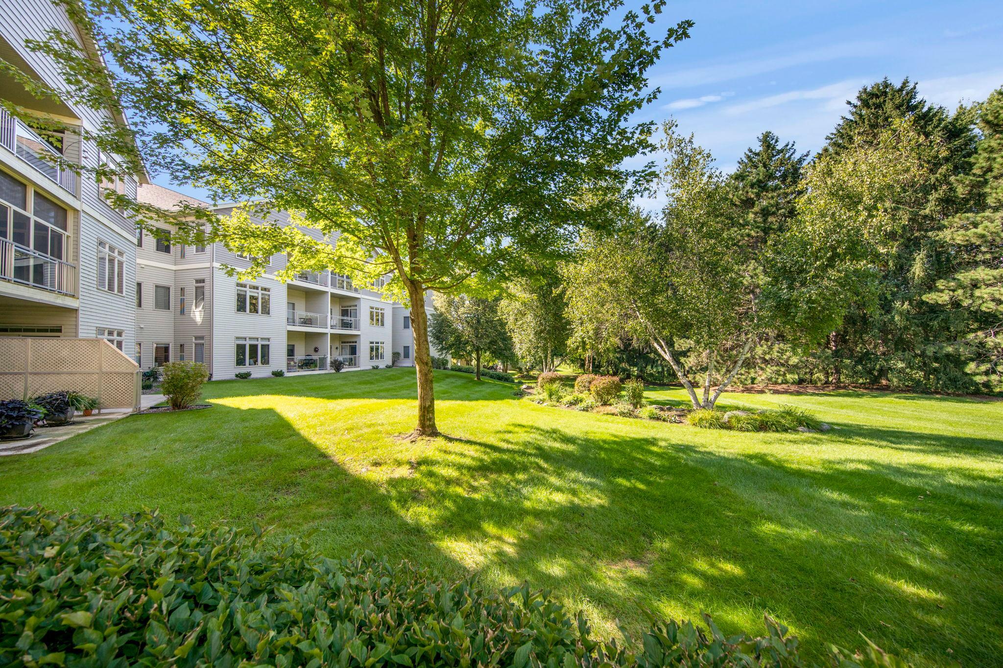 5200 Pathways Avenue 105