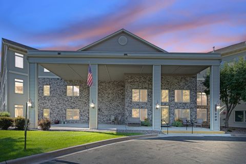 5200 Pathways Avenue 105 White Bear Lake MN 55110