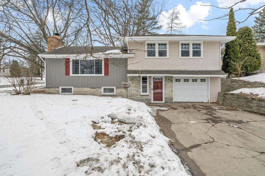 Photo of 3001 Utah Avenue N, Crystal, MN 55427 (MLS # 7023939)