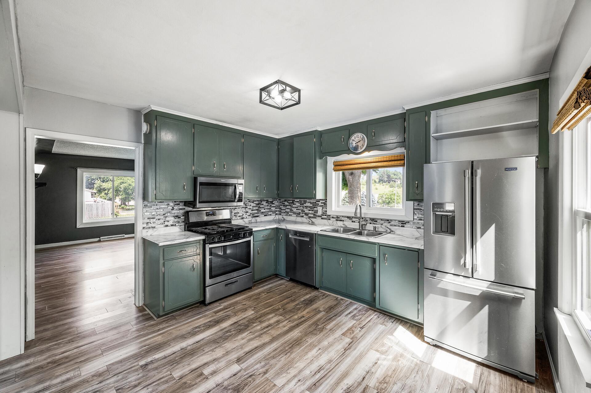 5085 160th Street SE