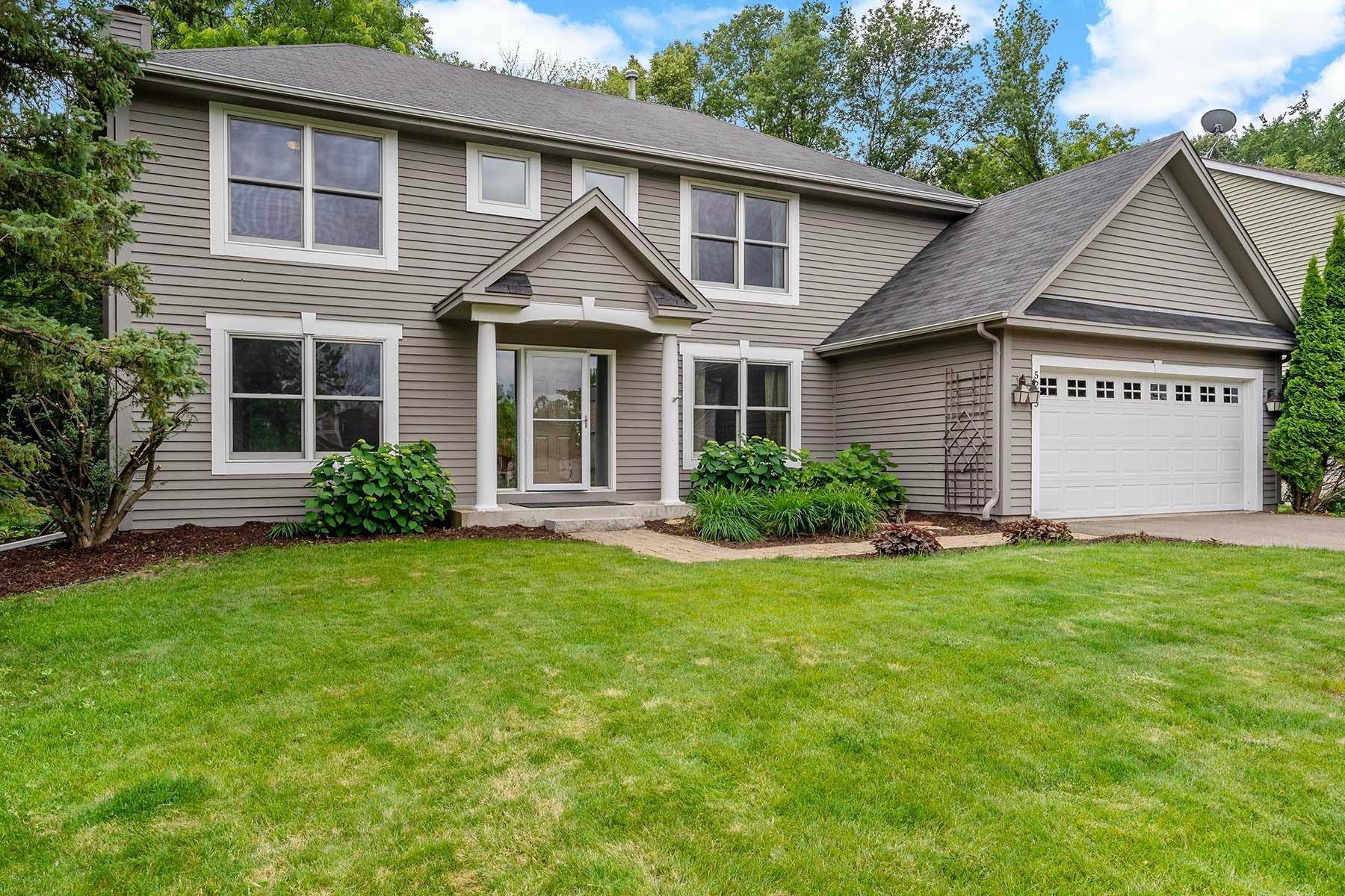 5245 Dufferin Drive