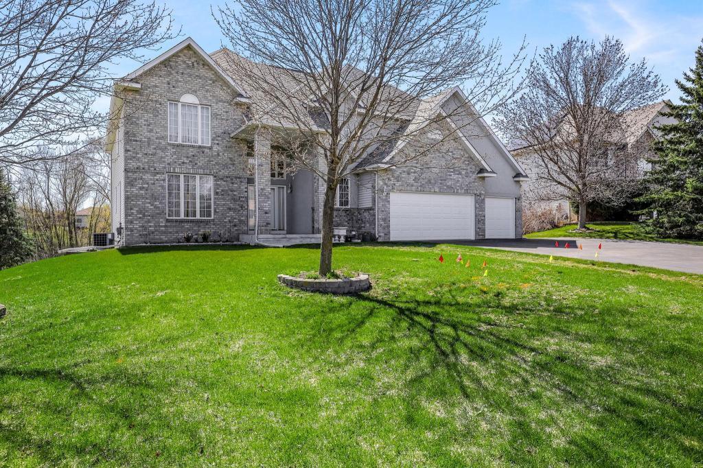 16187 Hawthorn Path
