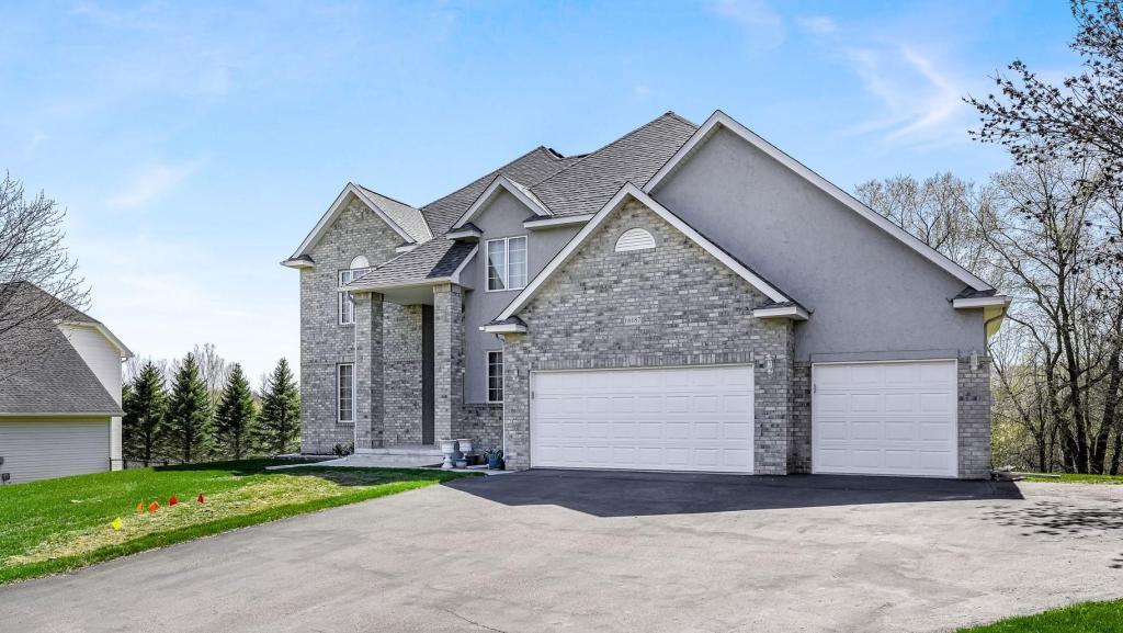 16187 Hawthorn Path