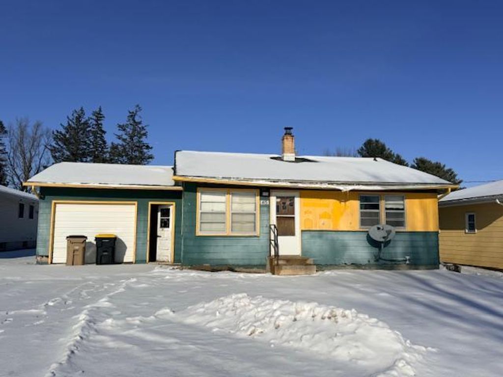 Photo of 415 Main Street E, Eitzen, MN 55931 (MLS # 7004056)