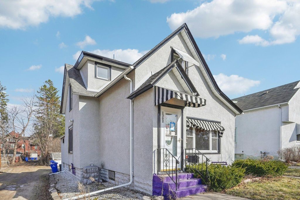 Photo of 1302 Forest Street, Saint Paul, MN 55106 (MLS # 7005805)