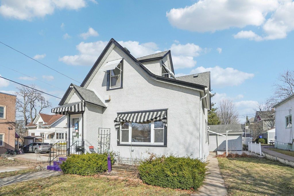 Photo of 1302 Forest Street, Saint Paul, MN 55106 (MLS # 7005805)