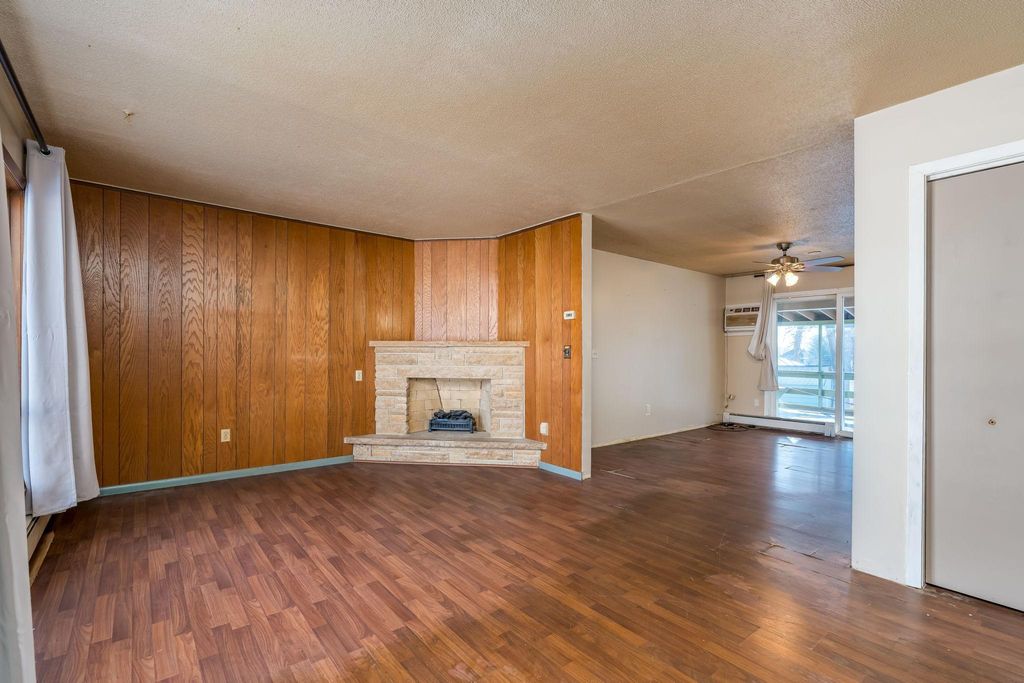 Photo of 776 E Prince Street, Lake Crystal, MN 56055 (MLS # 6825326)