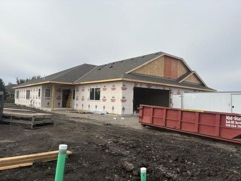 Photo of 250 Eau Claire Avenue SE, Hutchinson, MN 55350 (MLS # 6785042)