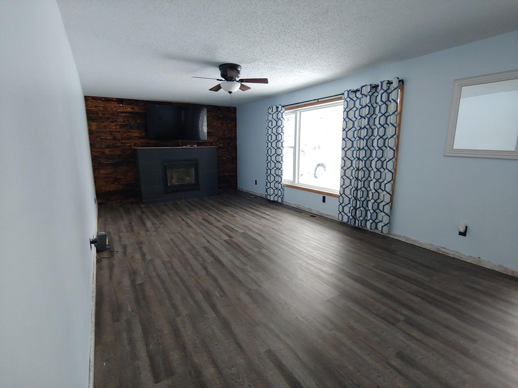 Photo of 1813 Robin Hood Drive, Thief River Falls, MN 56701 (MLS # 7018025)