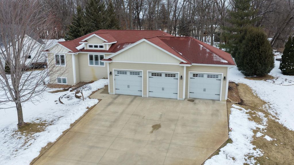 Photo of 3177 Lakecrest Road NE, Alexandria, MN 56308 (MLS # 7035352)