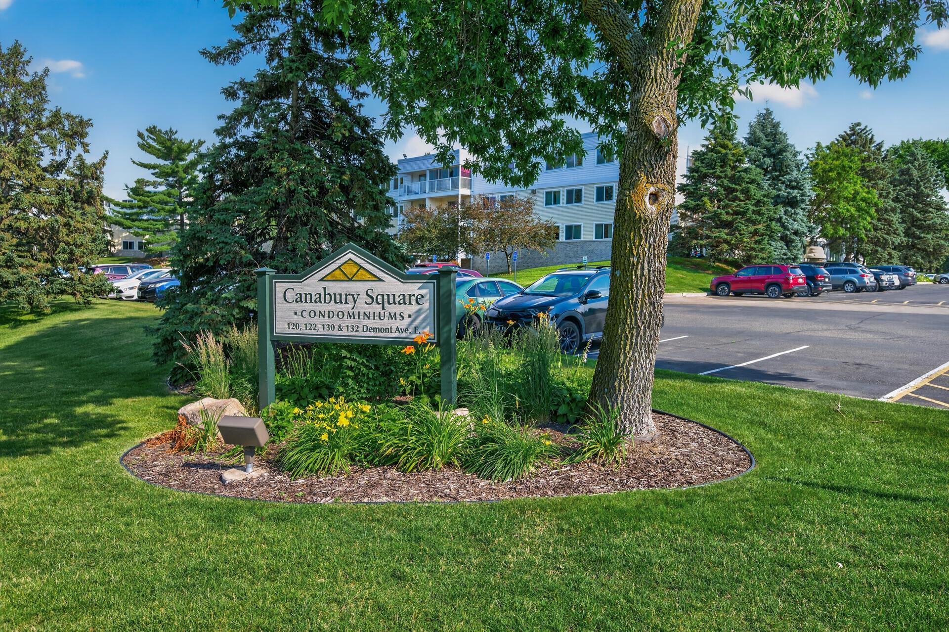 132 Demont Avenue E 232