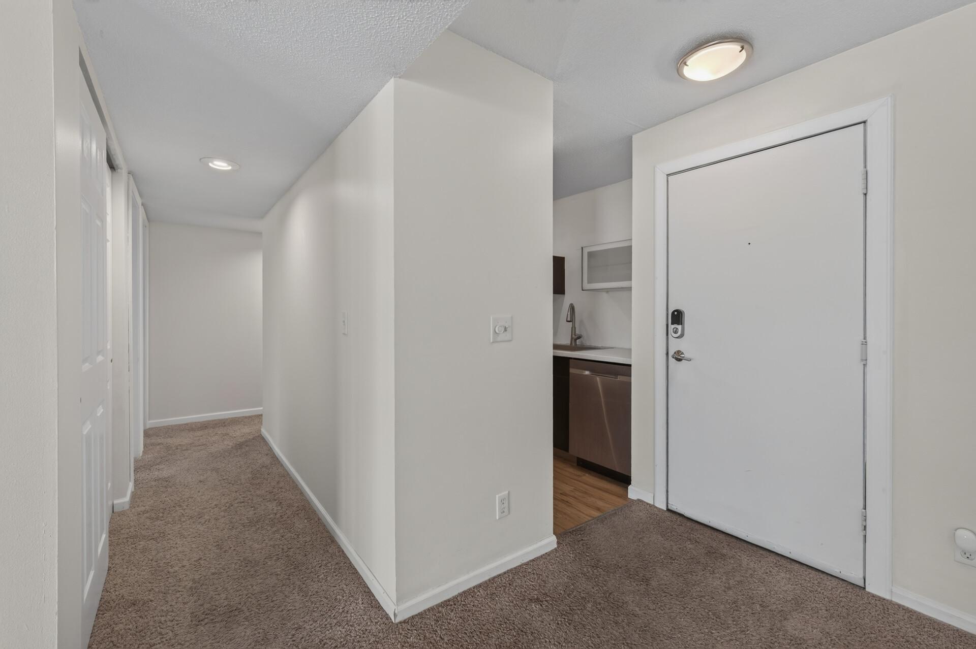 132 Demont Avenue E 232