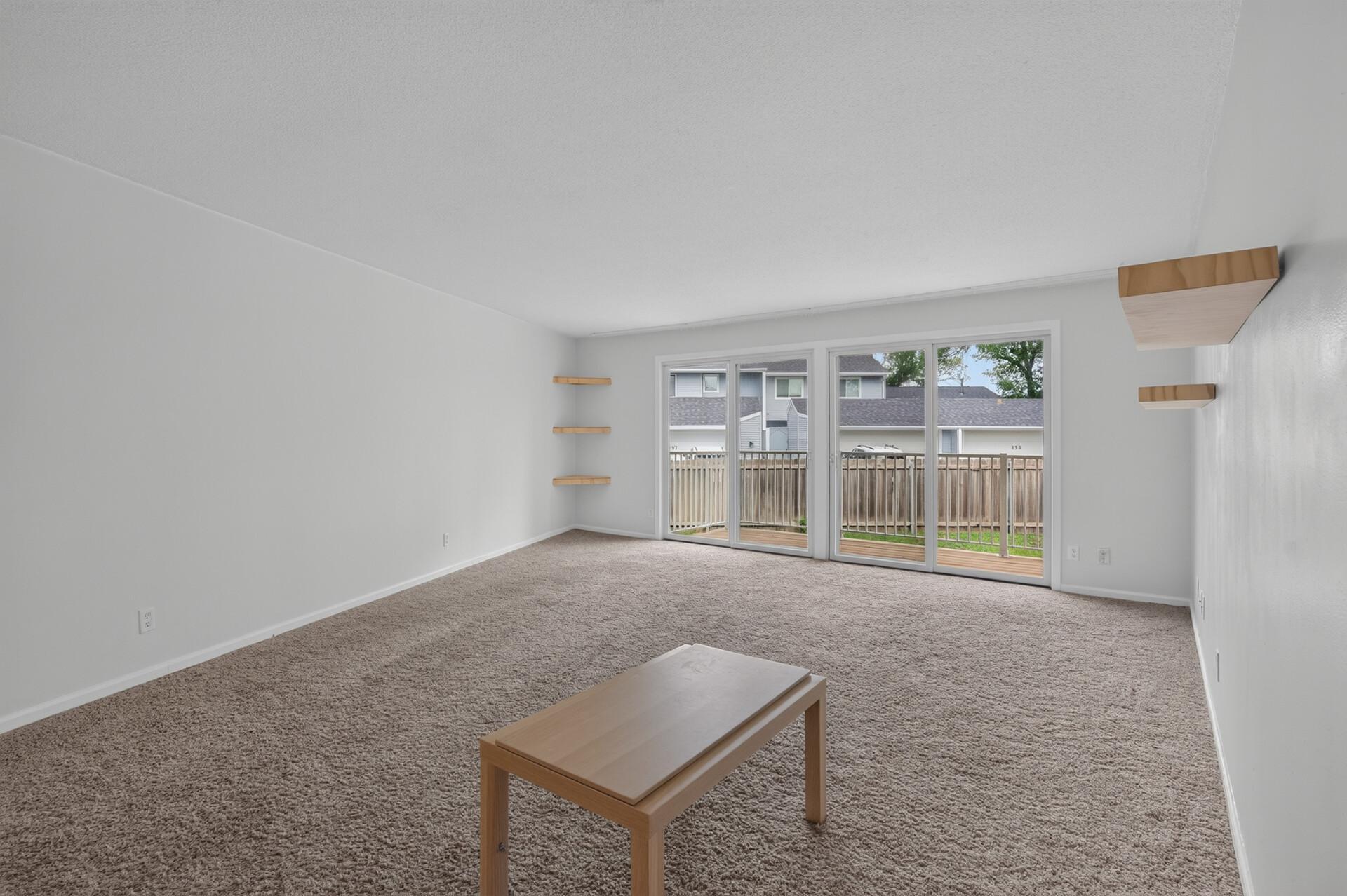 132 Demont Avenue E 232