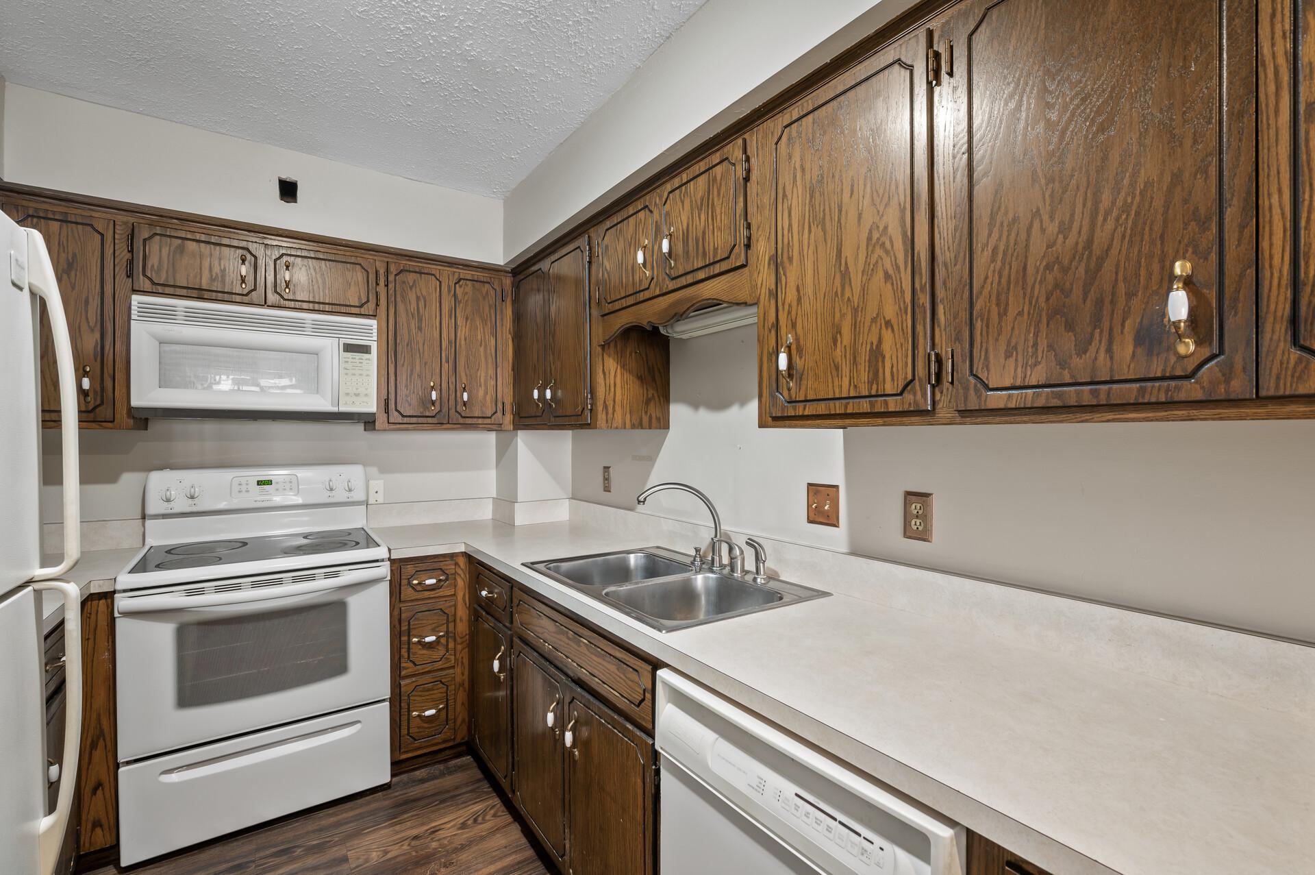 2671 Sumac Ridge