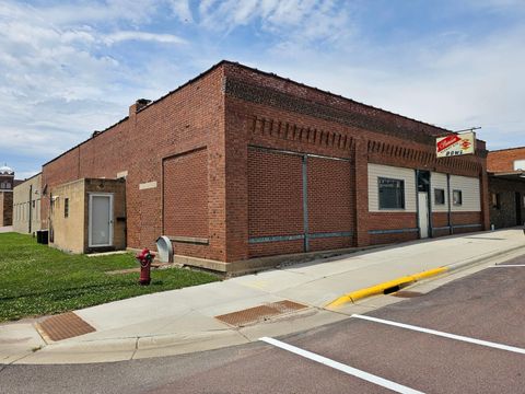 Photo of 140 S First Avenue, Sleepy Eye, MN 56085 (MLS # 7086853)