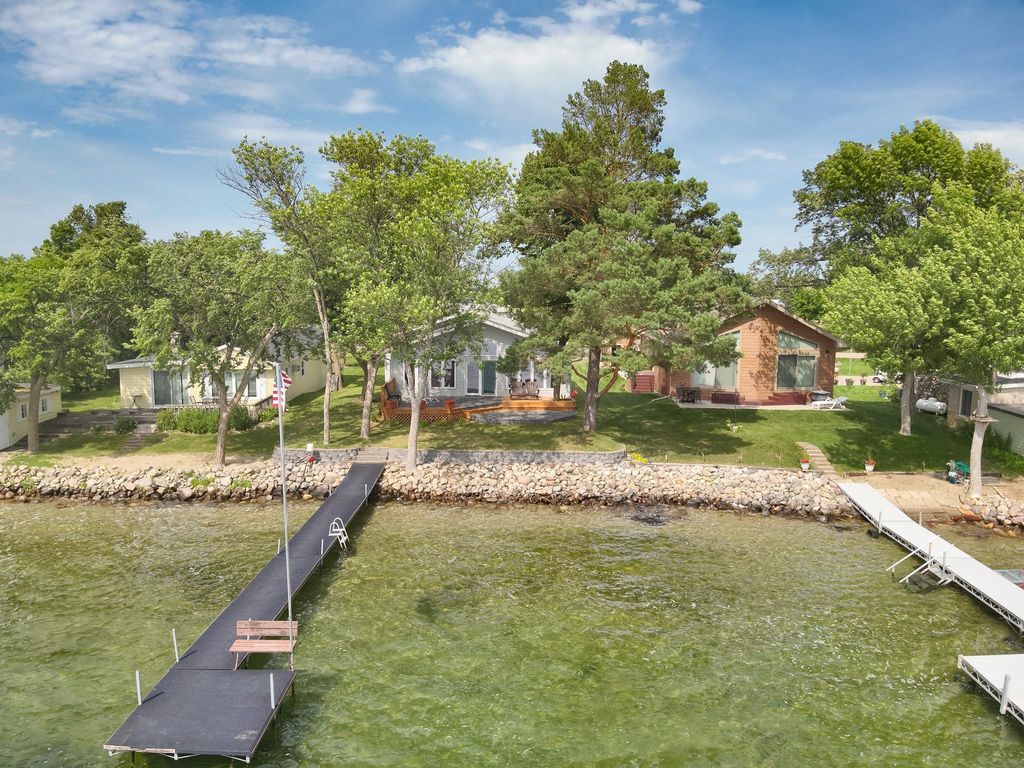Photo of 33846 N Pickerel Drive, Richville, MN 56576 (MLS # 7105045)