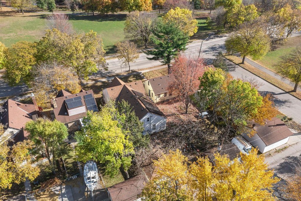 Photo of 4648 34th Avenue S, Minneapolis, MN 55406 (MLS # 7006415)