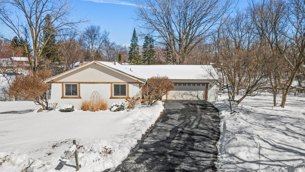 Photo of 18830 Pheasant Circle, Eden Prairie, MN 55346 (MLS # 7039575)