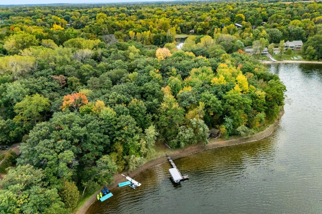 Photo of 8274 Hidden Bay Trail N, Lake Elmo, MN 55042 (MLS # 7109095)
