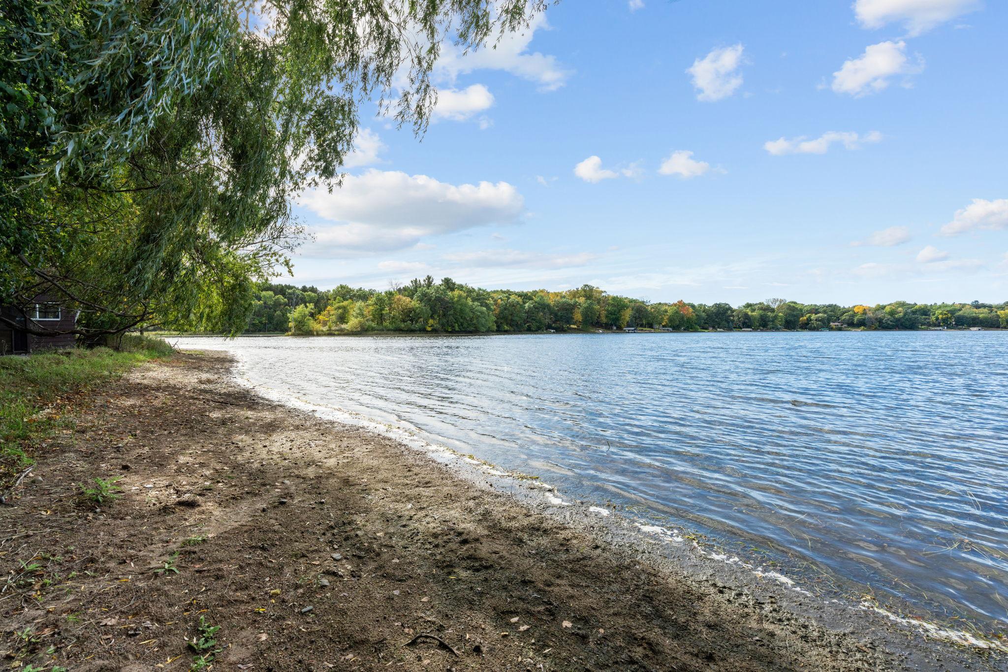 8274 Hidden Bay Trail N