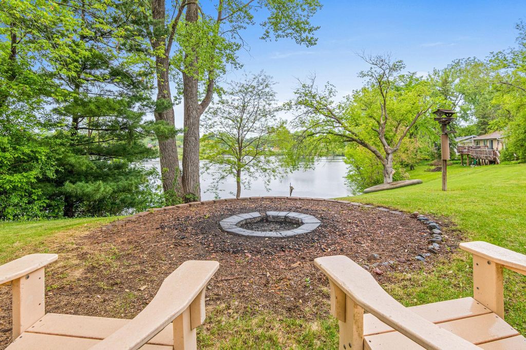 Photo of 8081 Carmen Avenue, Inver Grove Heights, MN 55076 (MLS # 7060299)
