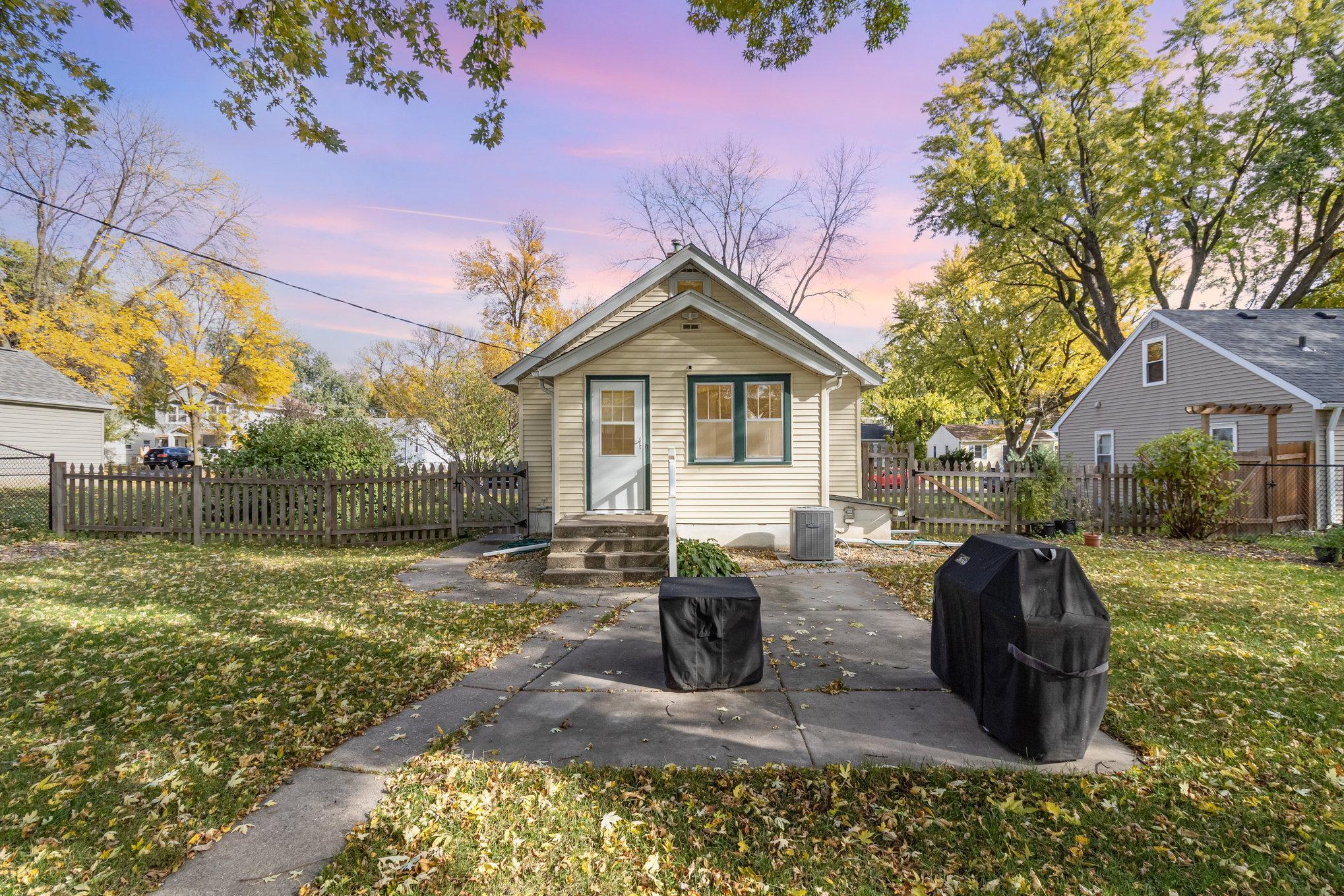 3416 Sumter Avenue S