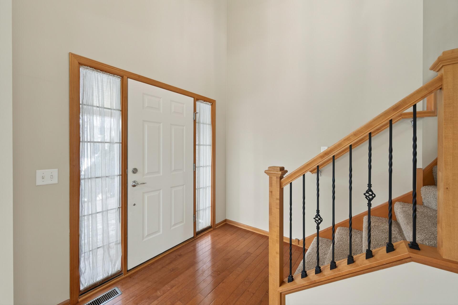 5039 Merrimac Court N